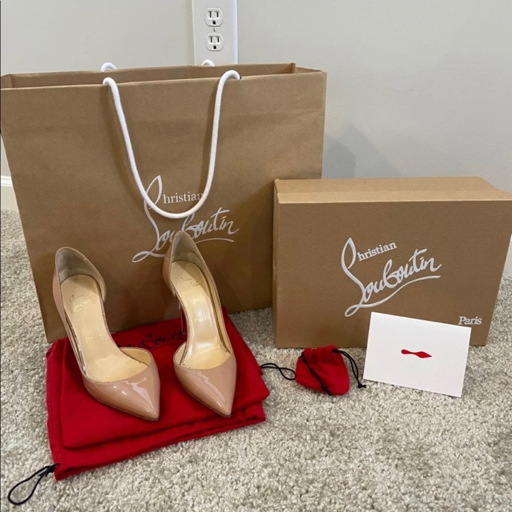 IRIZA Christian louboutin nude heels 6.5/7 size